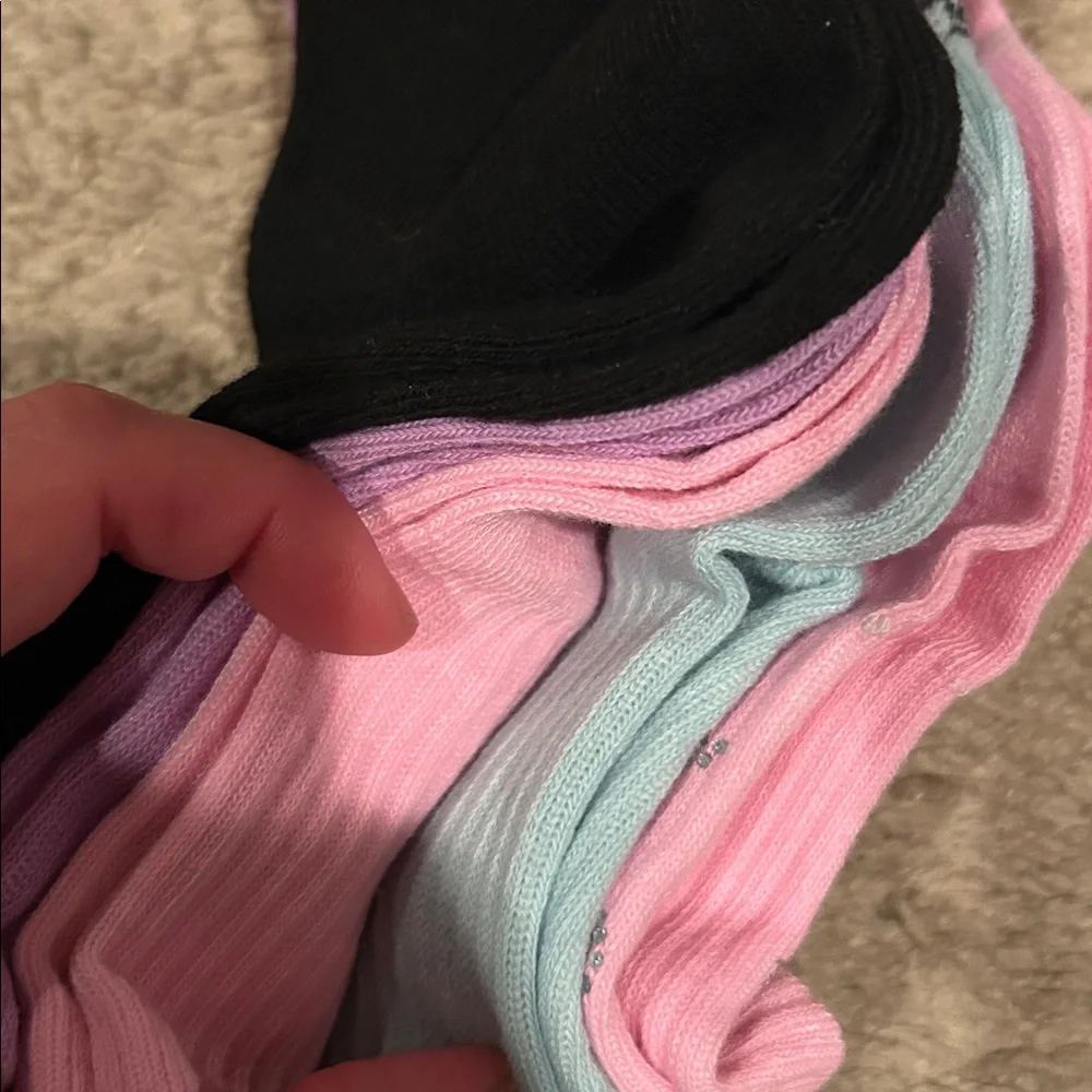 JUICY COUTURE Shortie Crew Socks 5 pairs 4-10 NWT